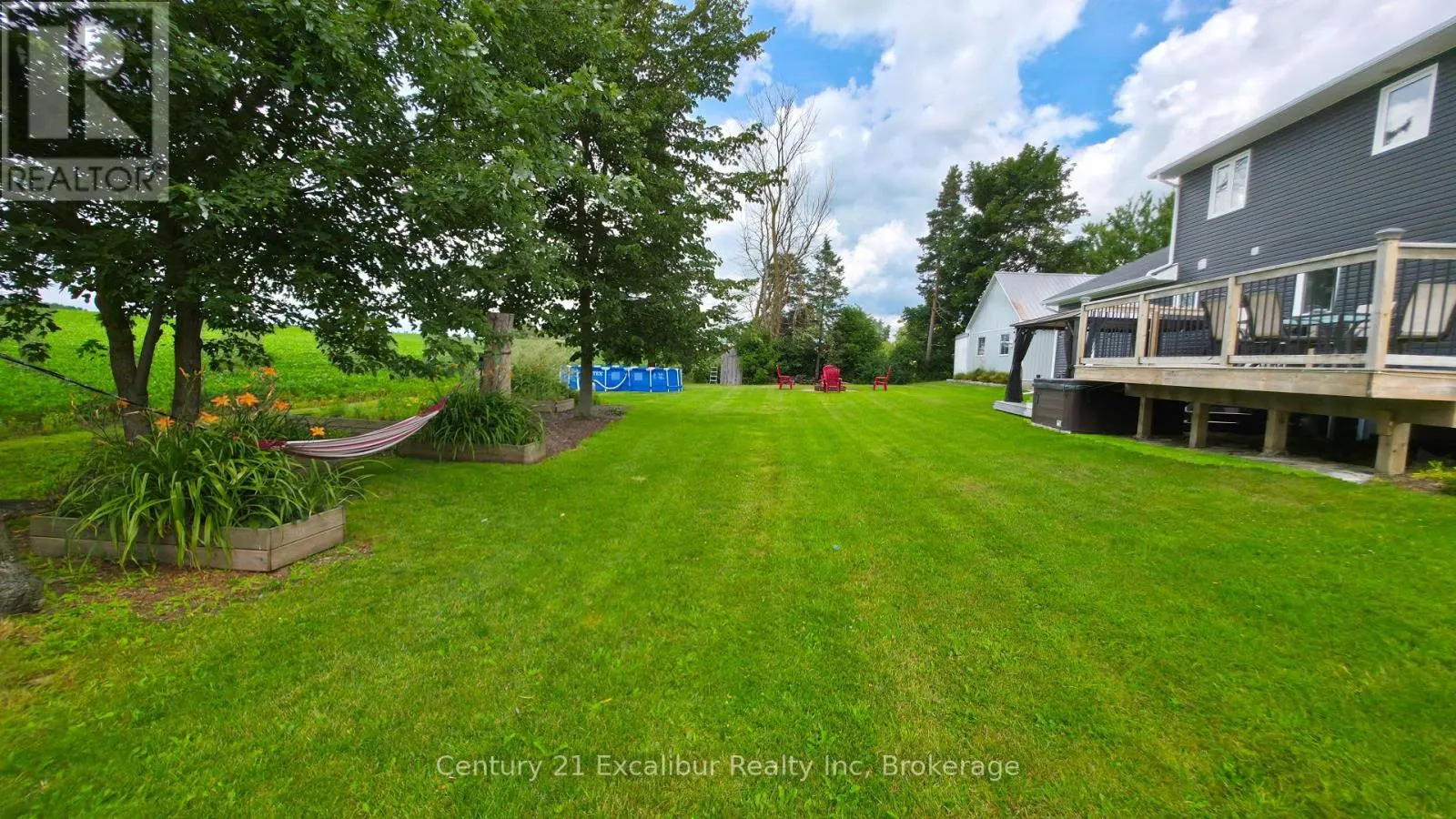 7104 SIXTH LINE ROAD W