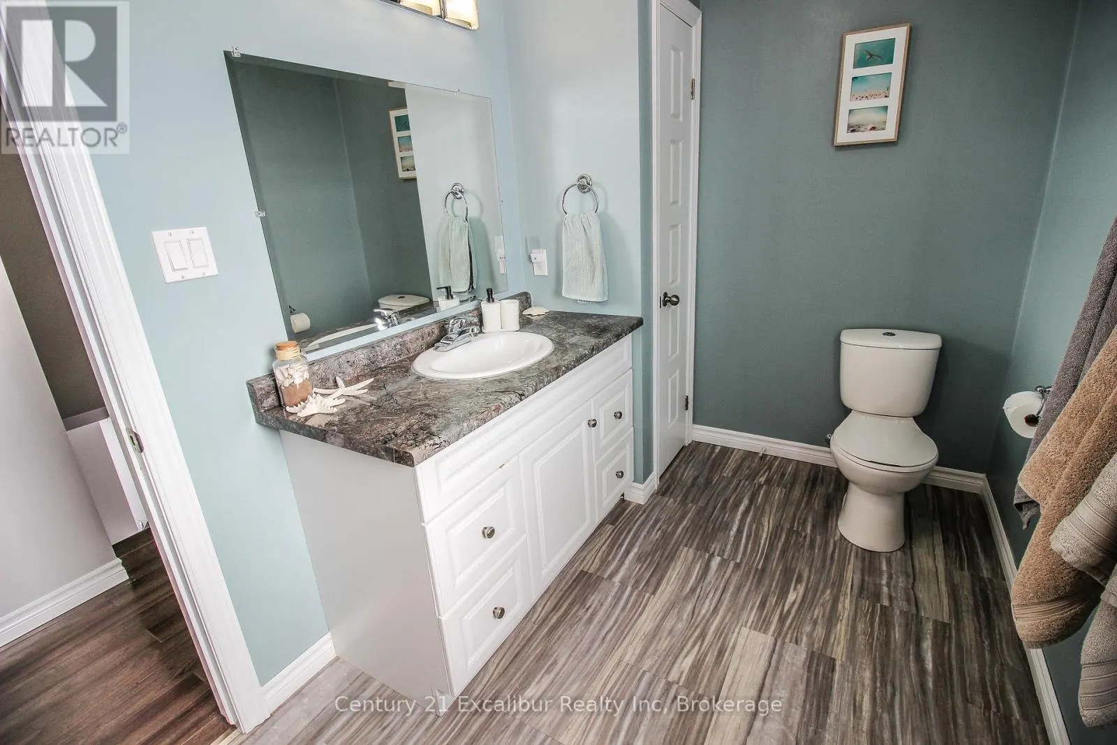 7104 SIXTH LINE ROAD W