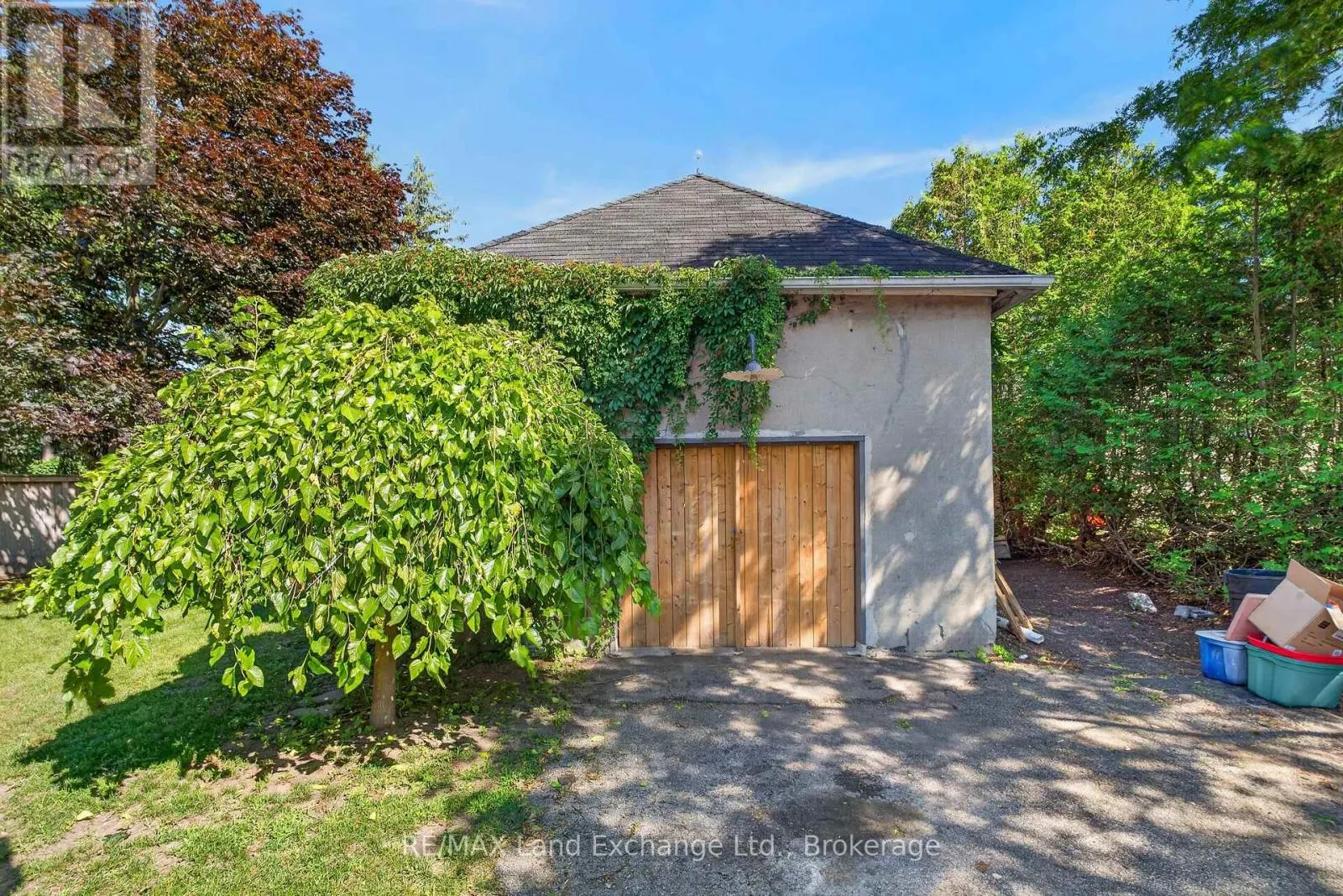 581 QUEEN STREET