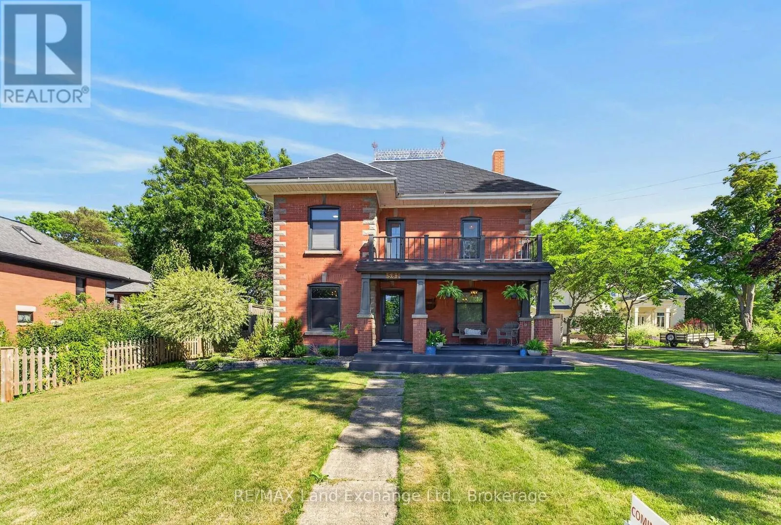 581 QUEEN STREET