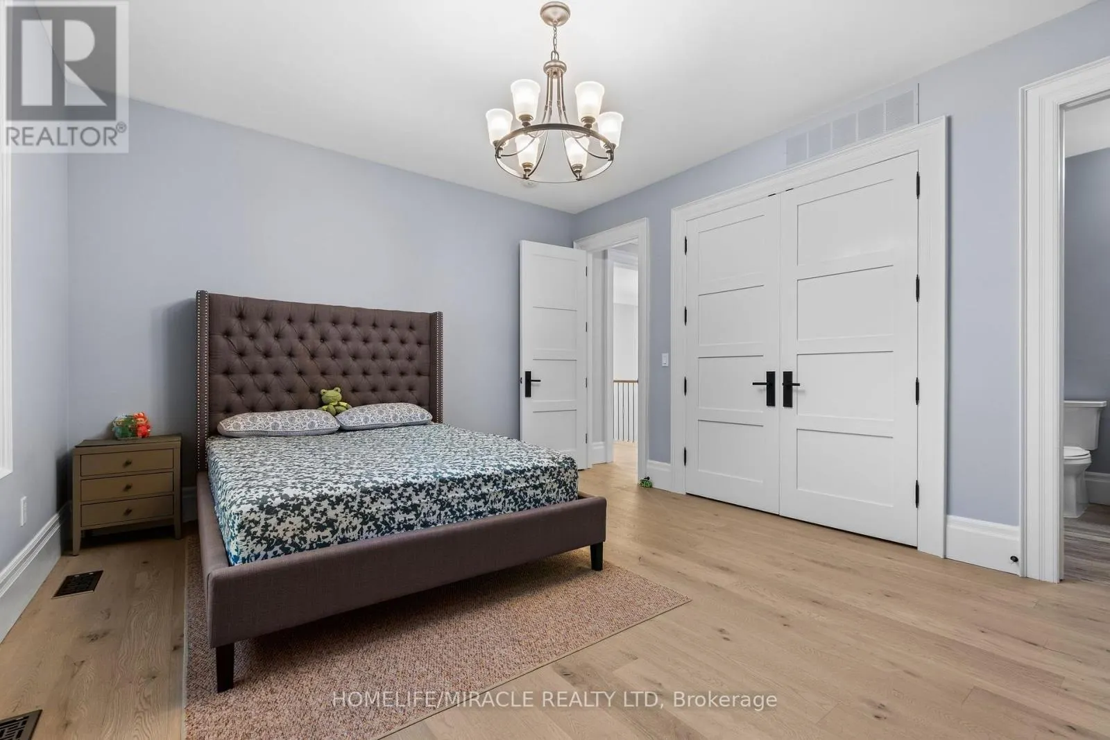 19 - 105 PERRYMAN COURT