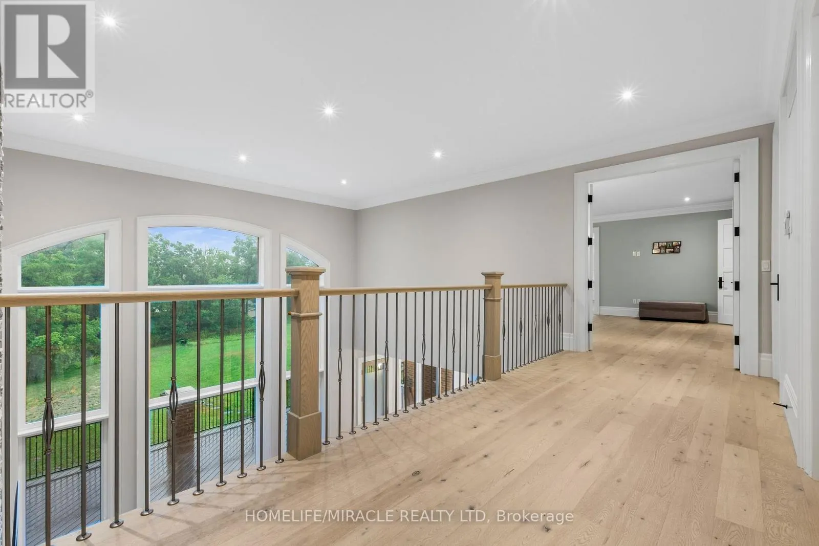 19 - 105 PERRYMAN COURT