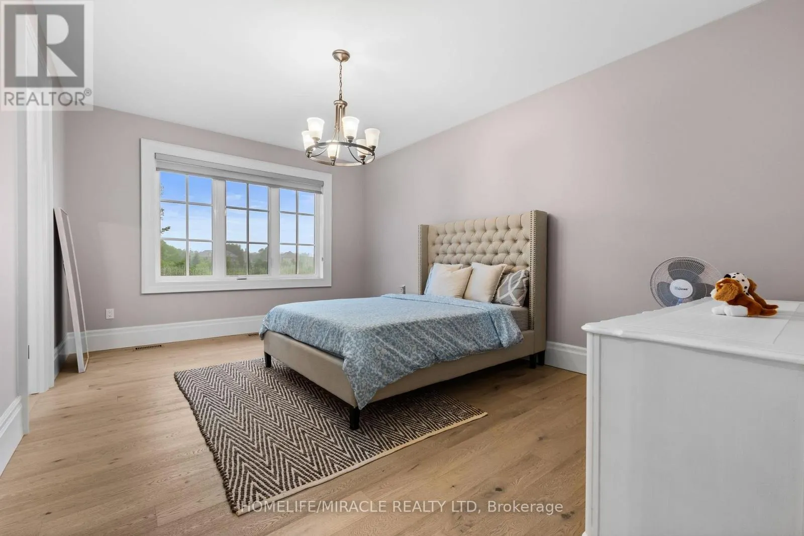 19 - 105 PERRYMAN COURT