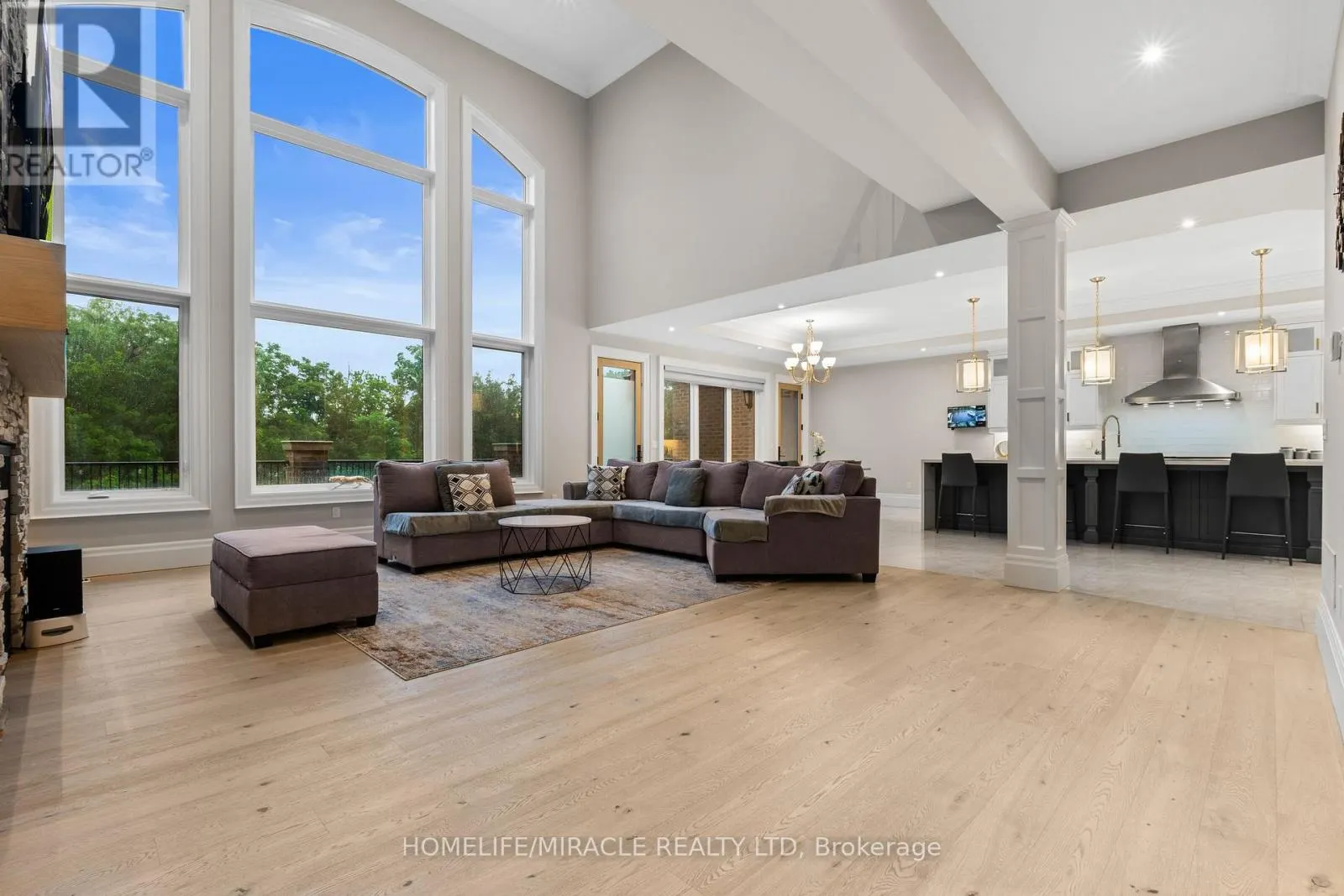 19 - 105 PERRYMAN COURT