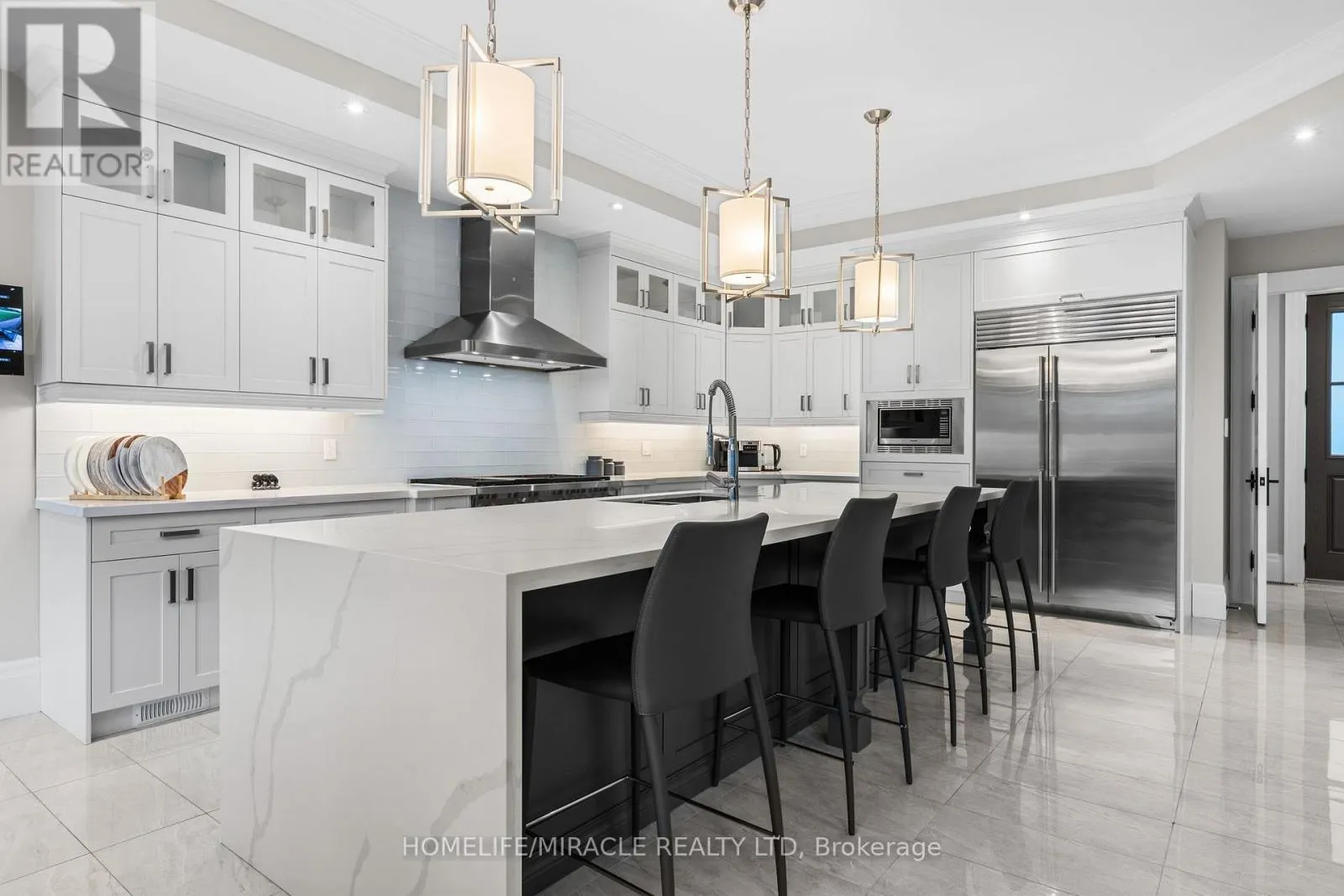 19 - 105 PERRYMAN COURT
