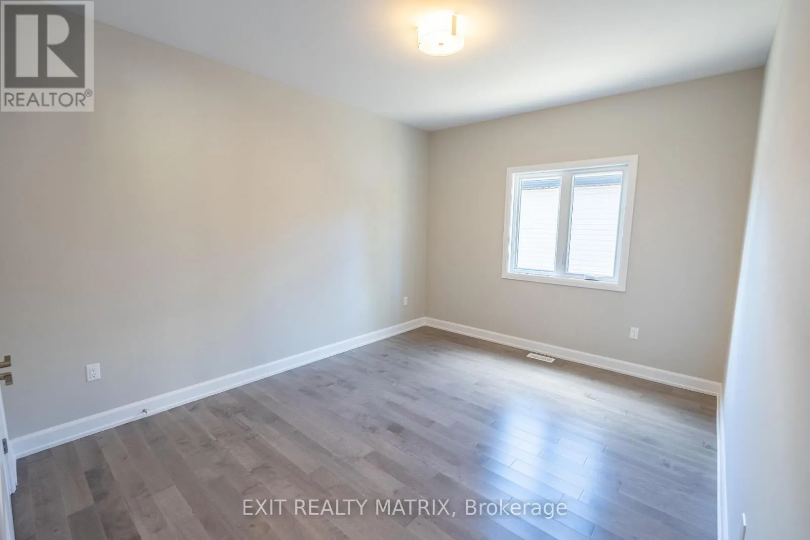 21 GLENCO ROAD
