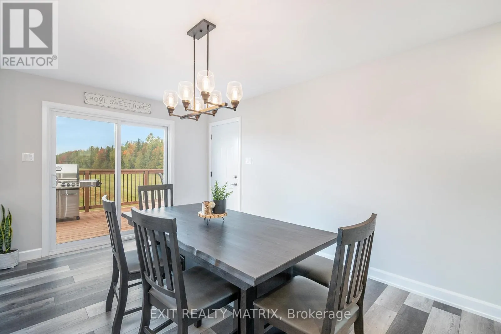 25 GLENCO ROAD