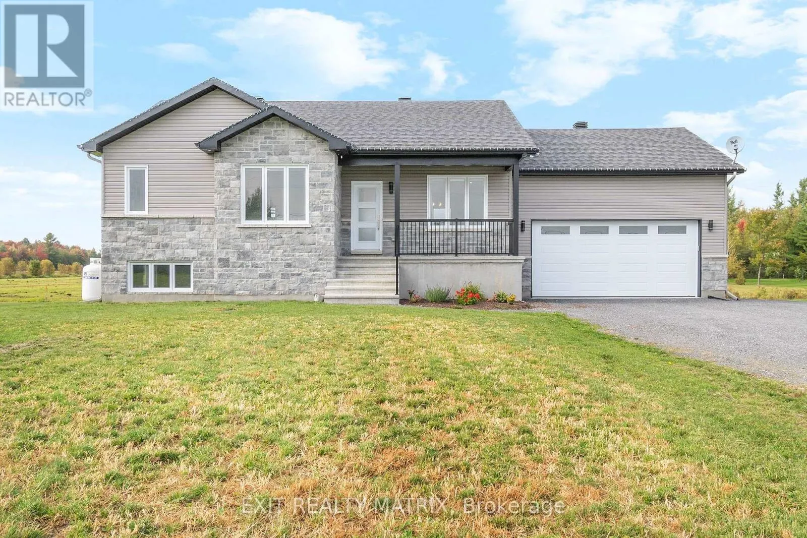 25 GLENCO ROAD