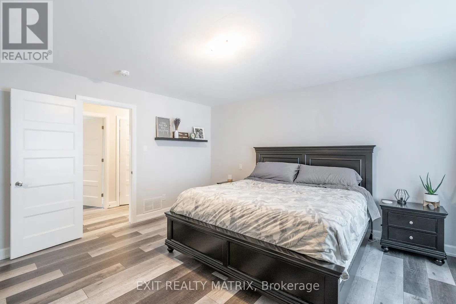25 GLENCO ROAD