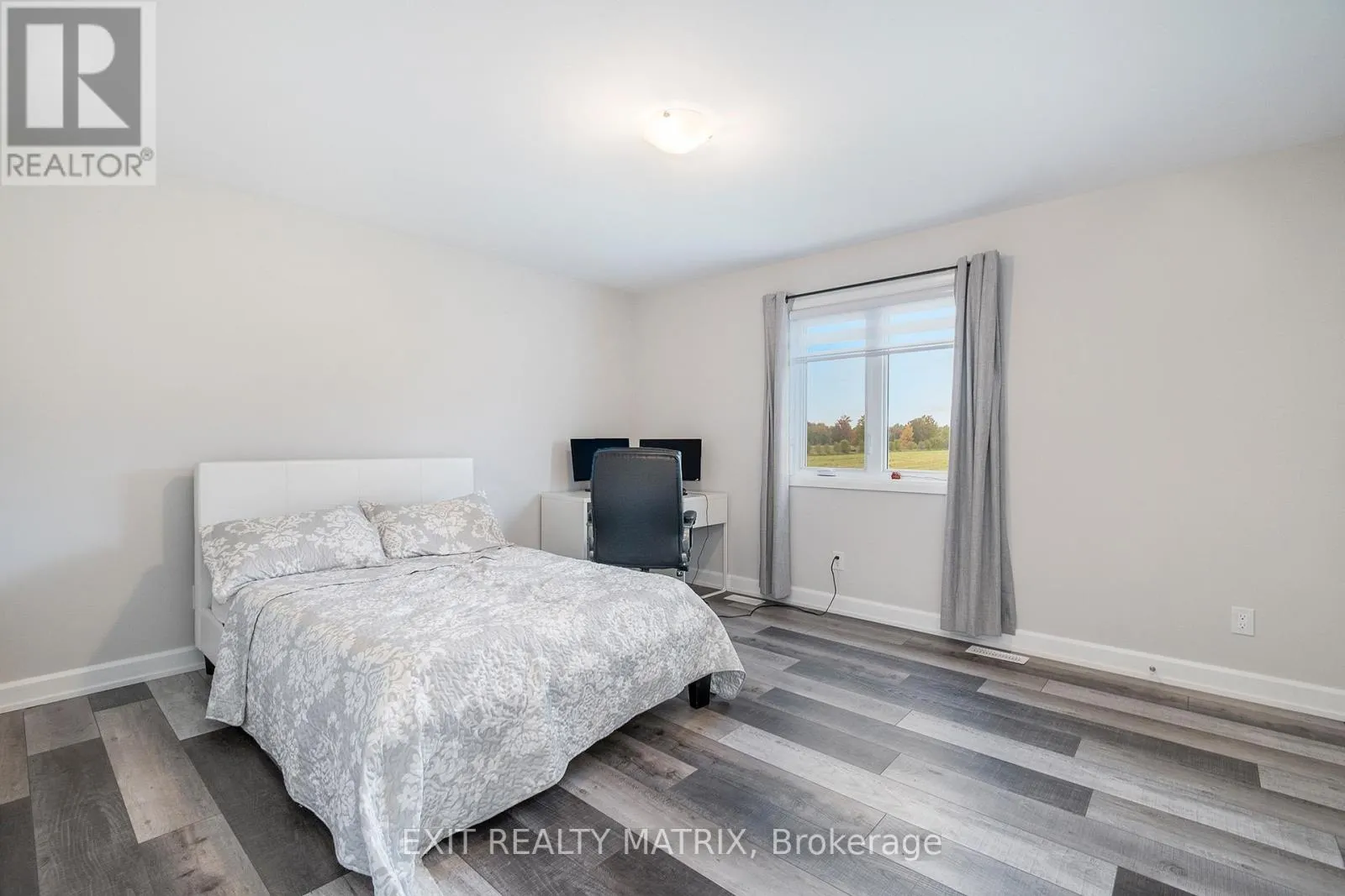 25 GLENCO ROAD