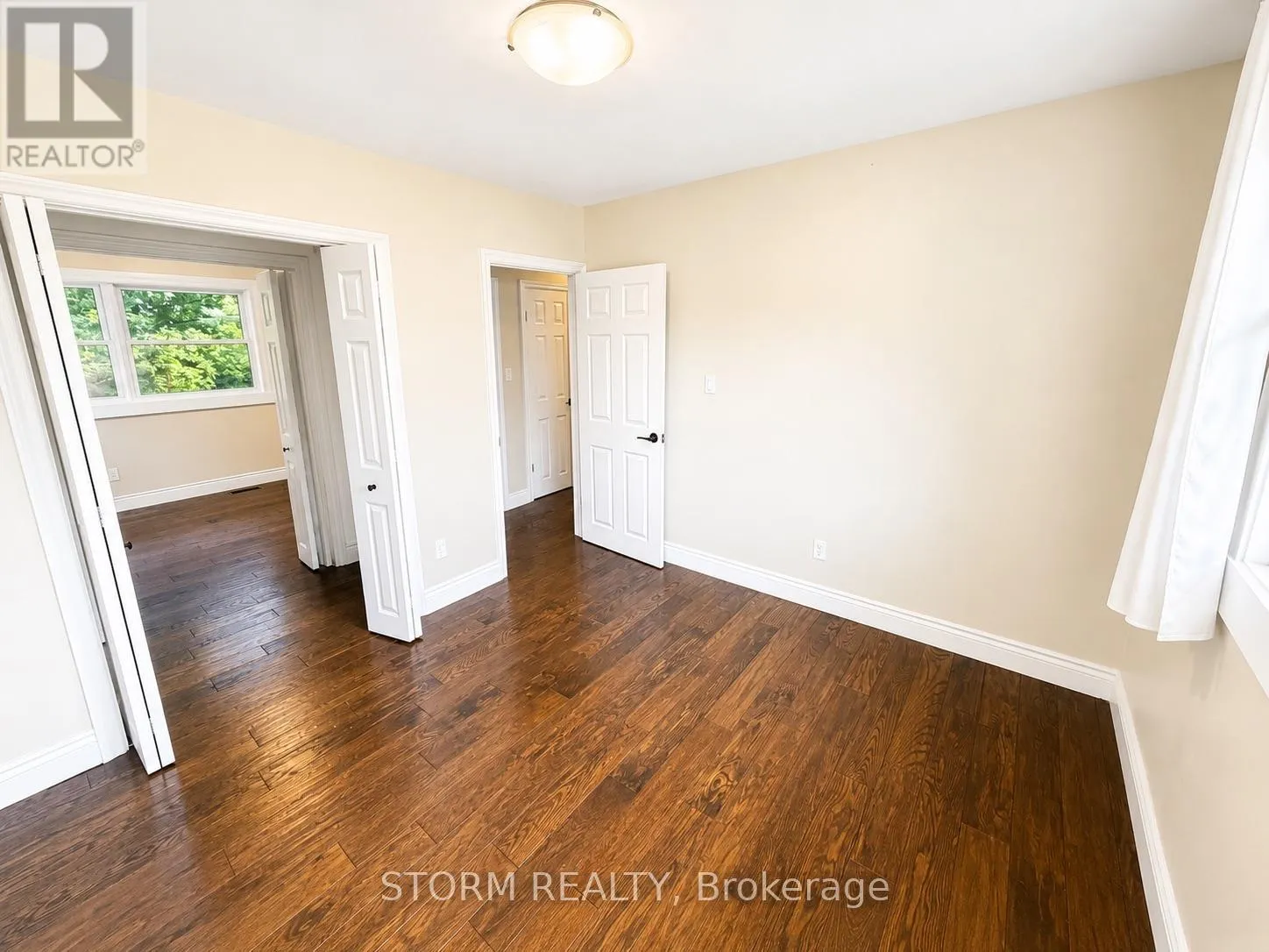 50 SANTA CRUZ DRIVE