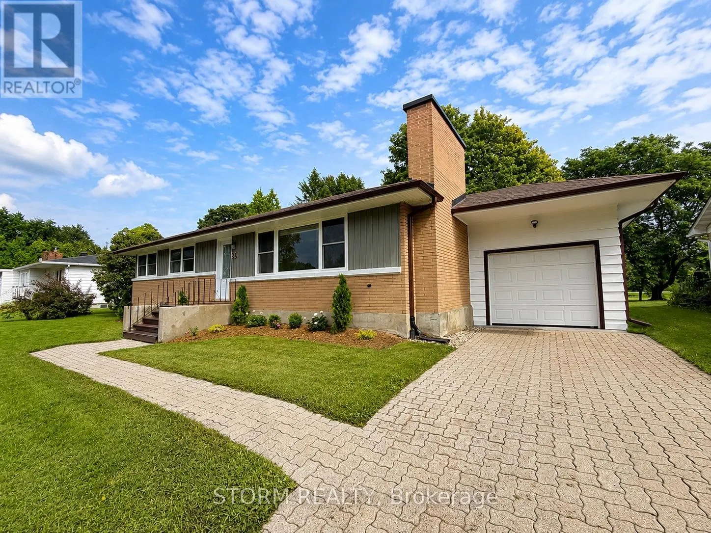 50 SANTA CRUZ DRIVE