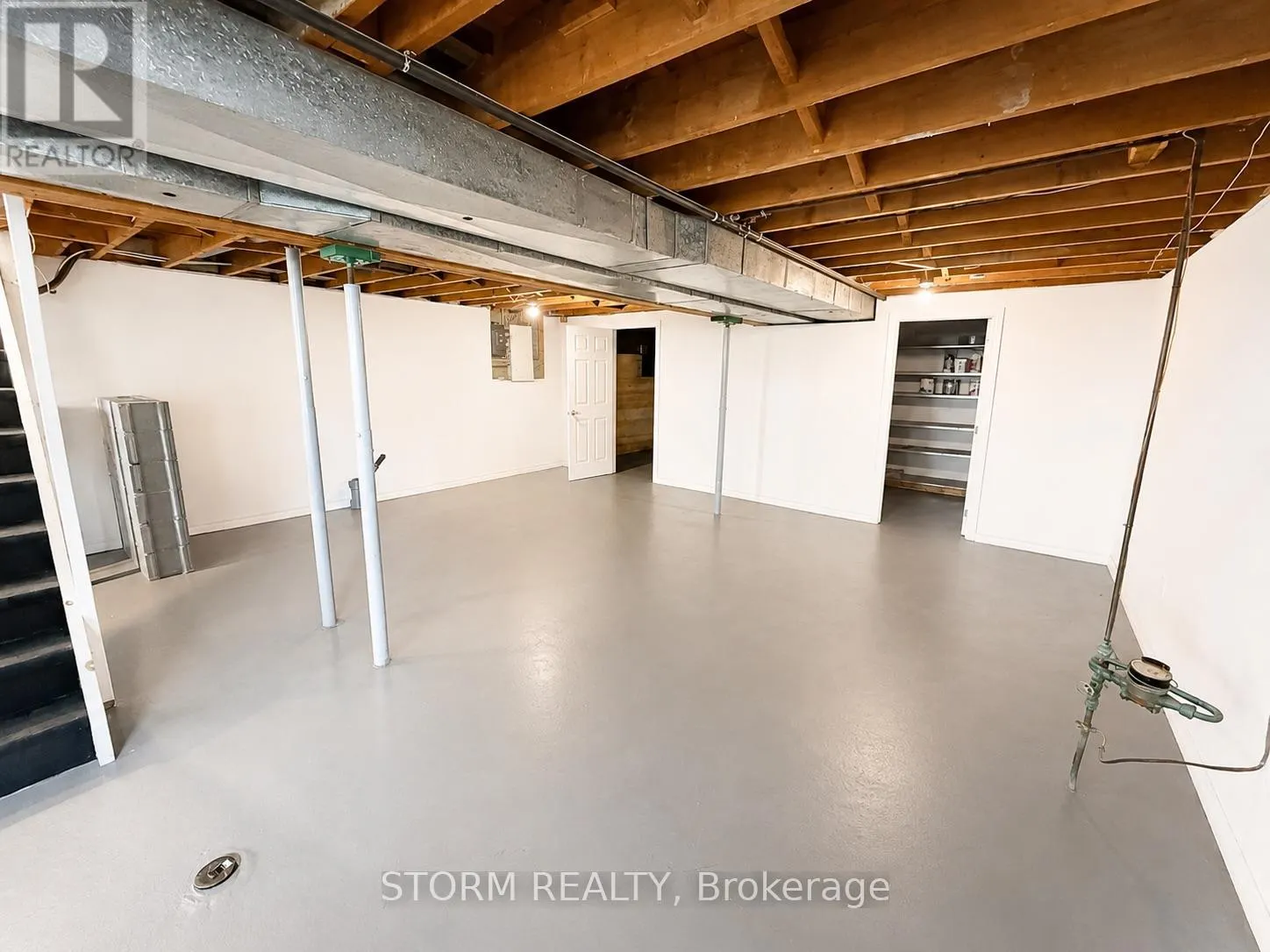 50 SANTA CRUZ DRIVE