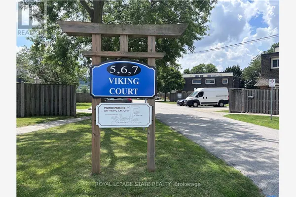 304 - 5 VIKING COURT
