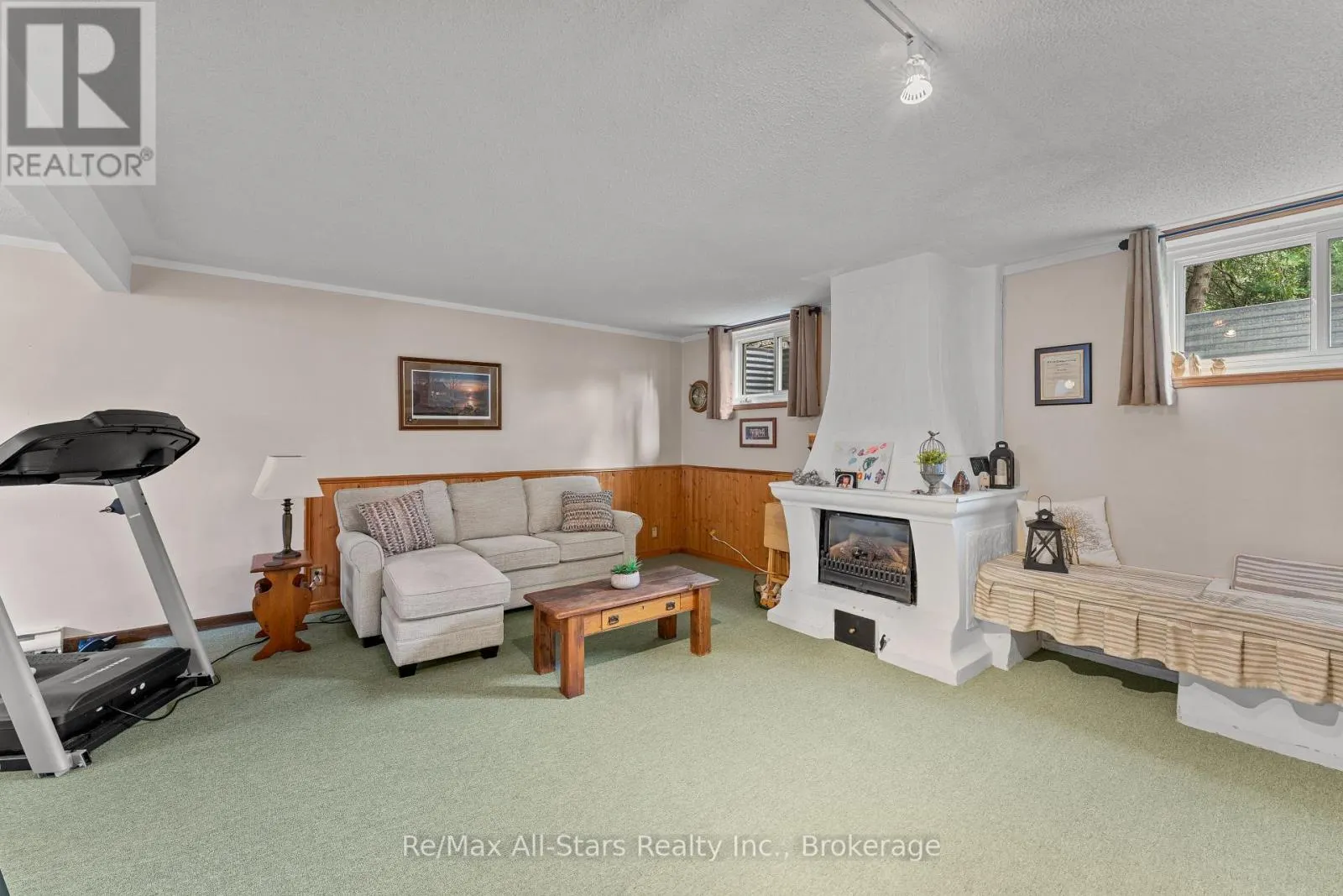 45 JANLISDA DRIVE