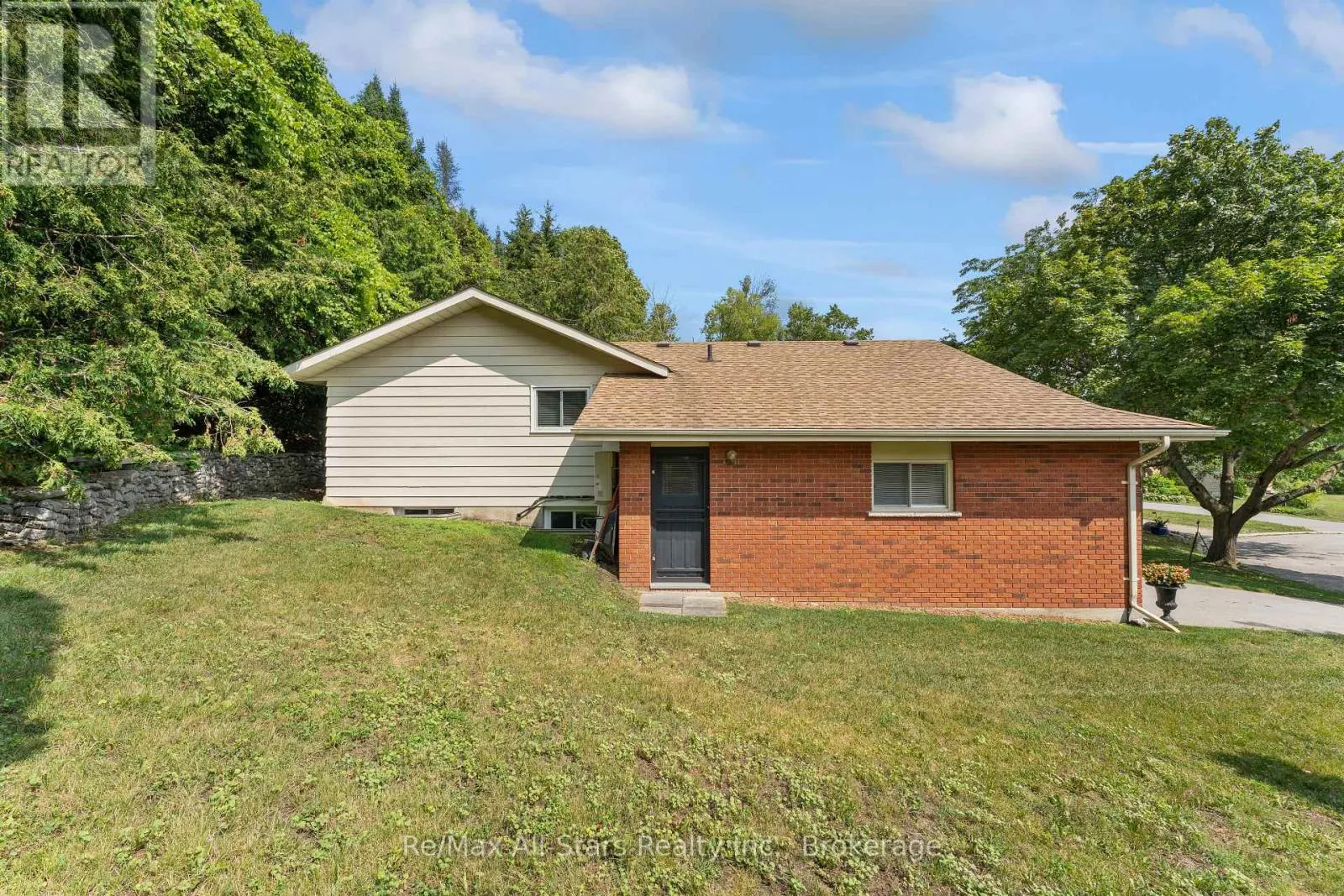 45 JANLISDA DRIVE