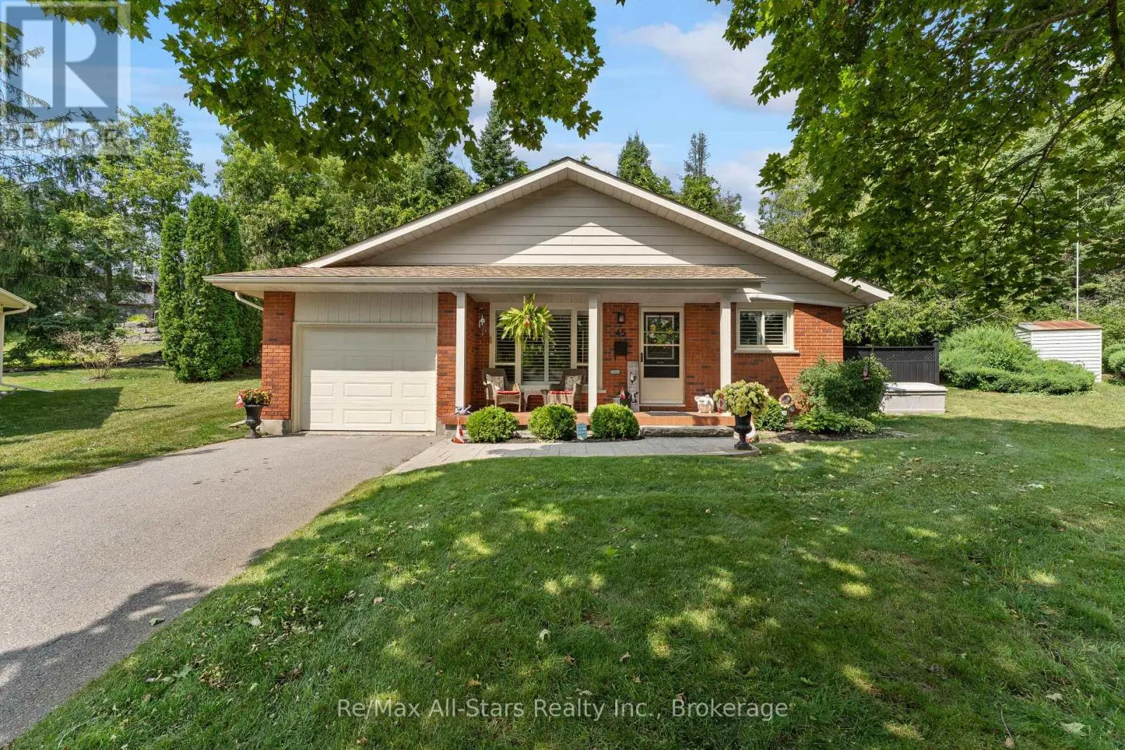45 JANLISDA DRIVE