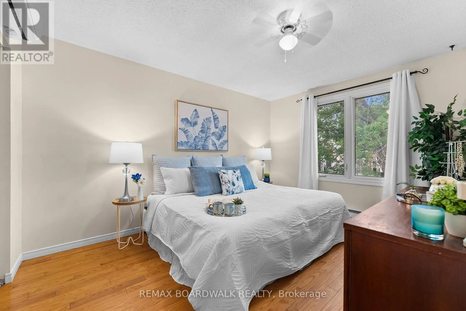 192 ALLAN DRIVE