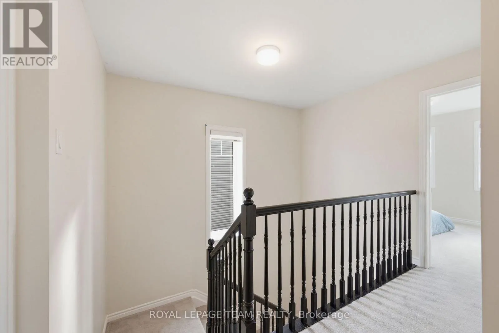 153 UNITY PLACE