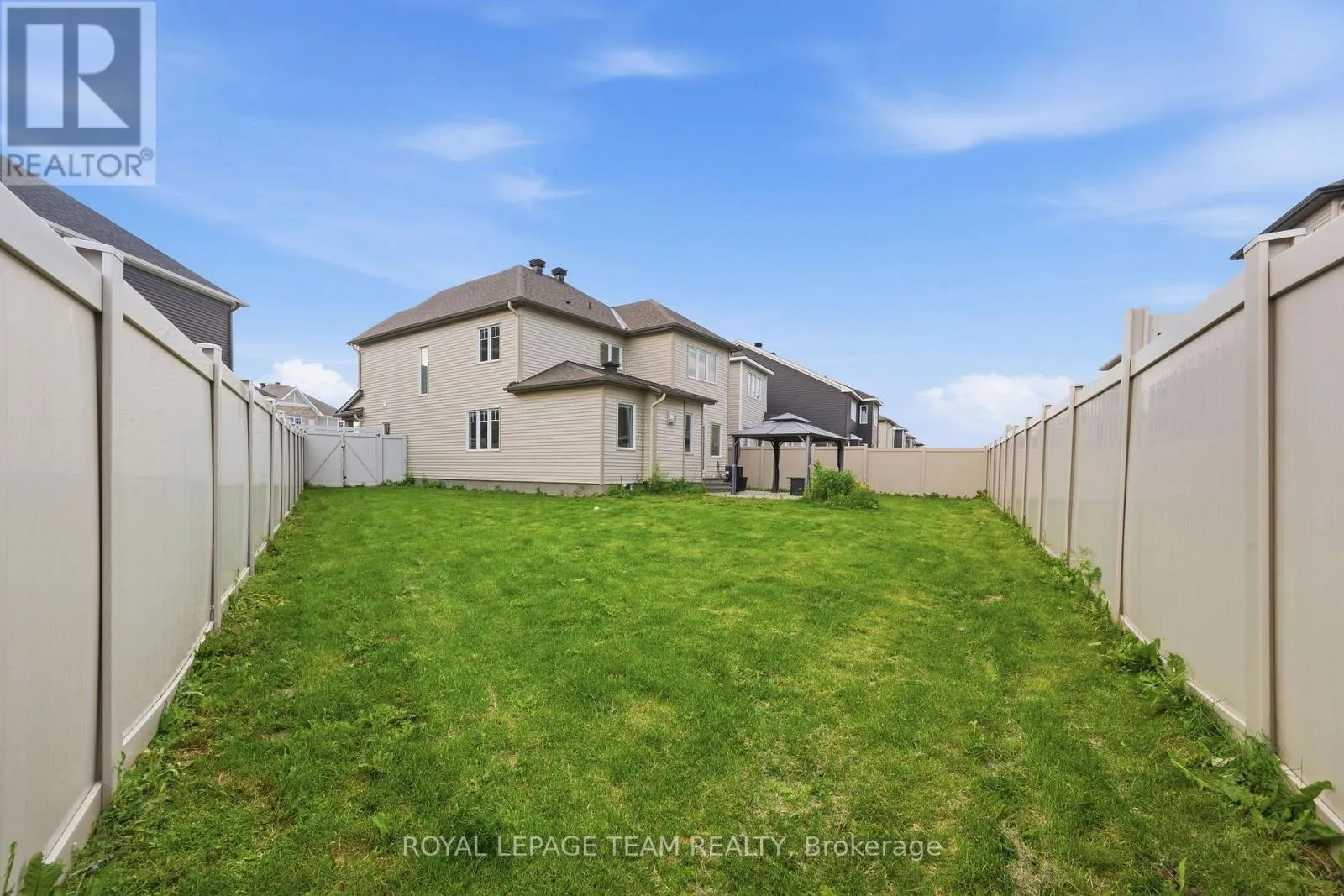 153 UNITY PLACE