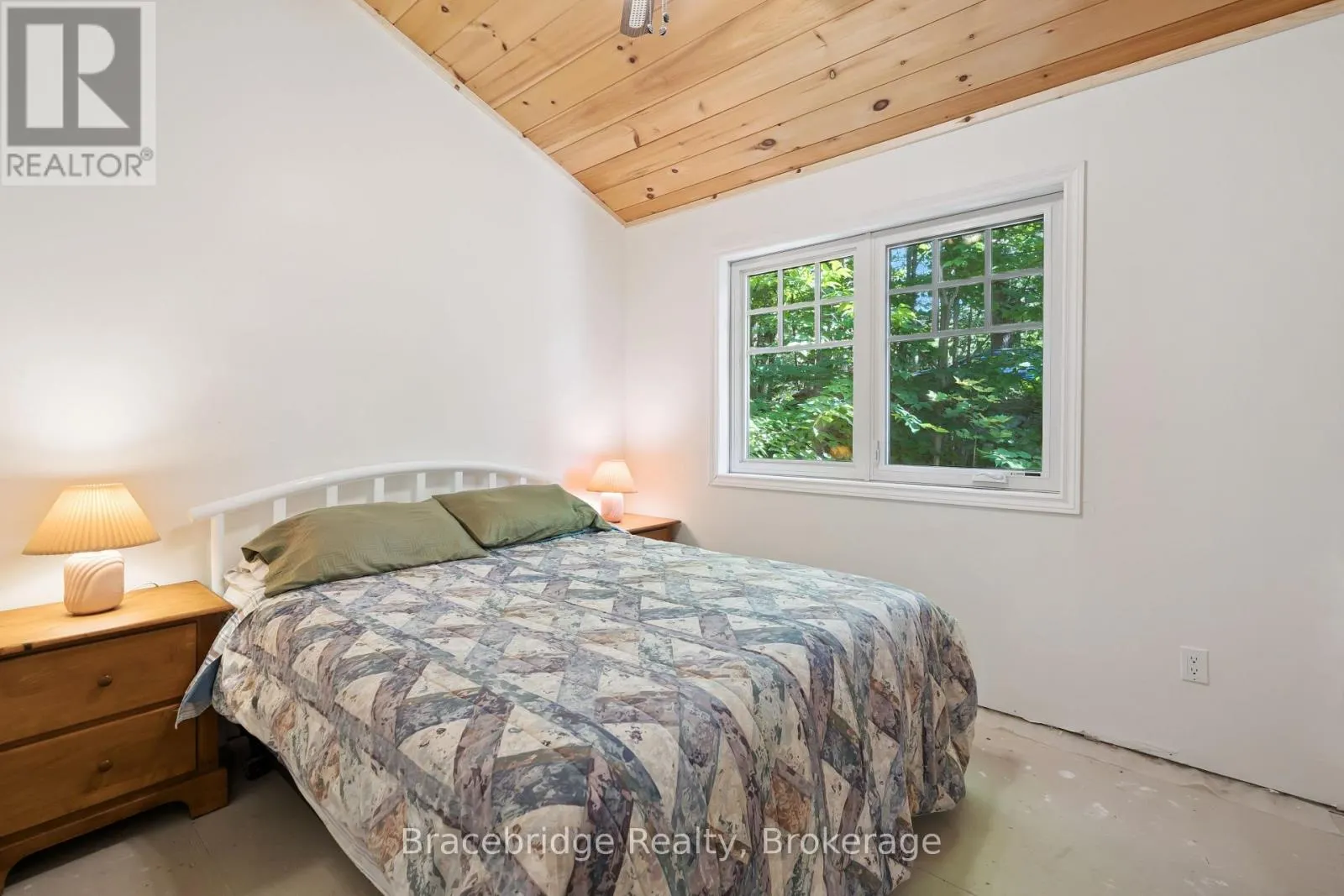 27 BEAUMONT BAY ROAD