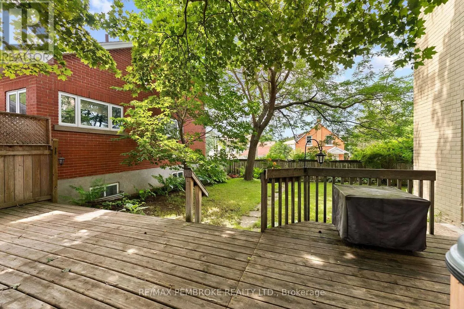 233 CATHERINE STREET