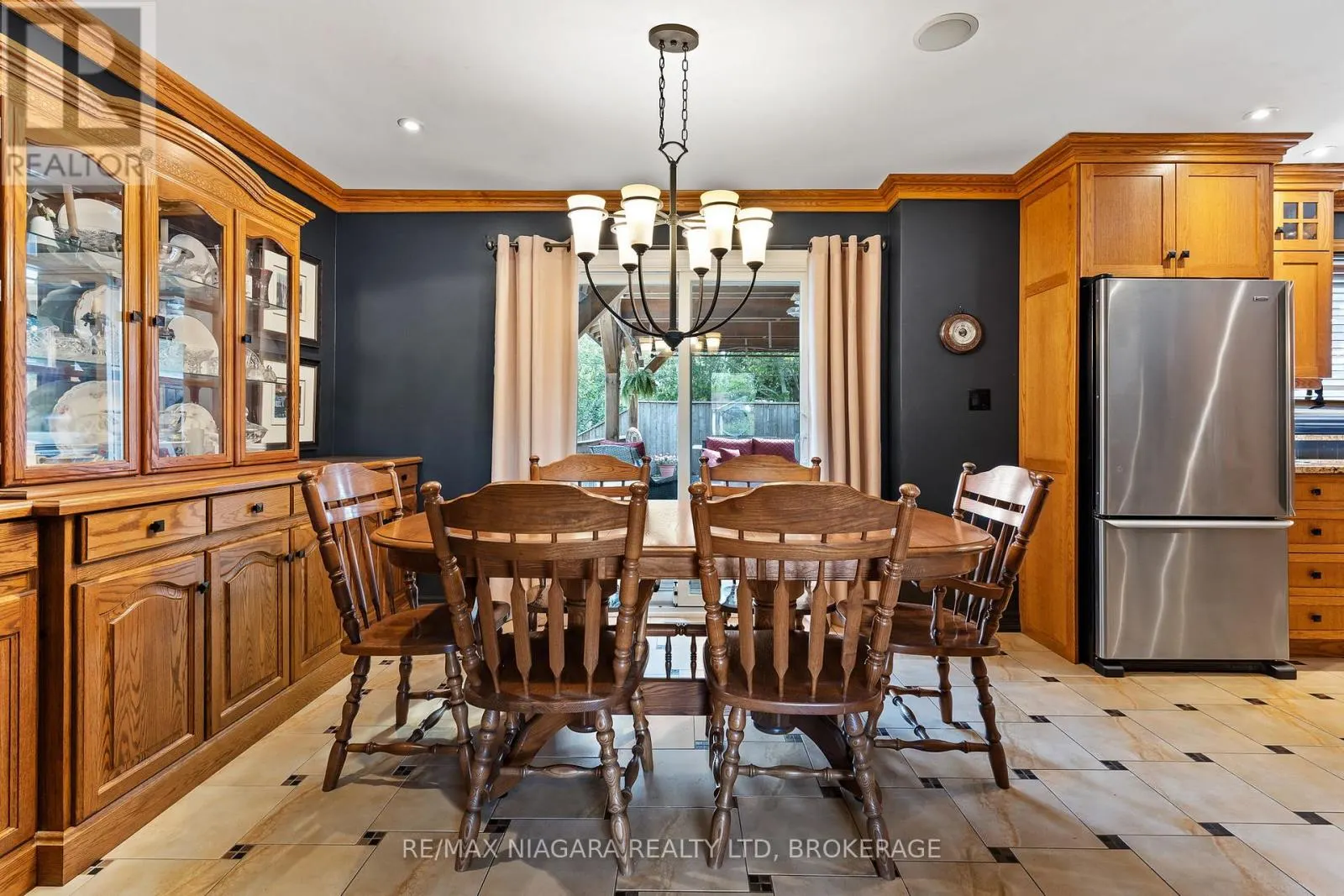 28 THORNCREST ROAD