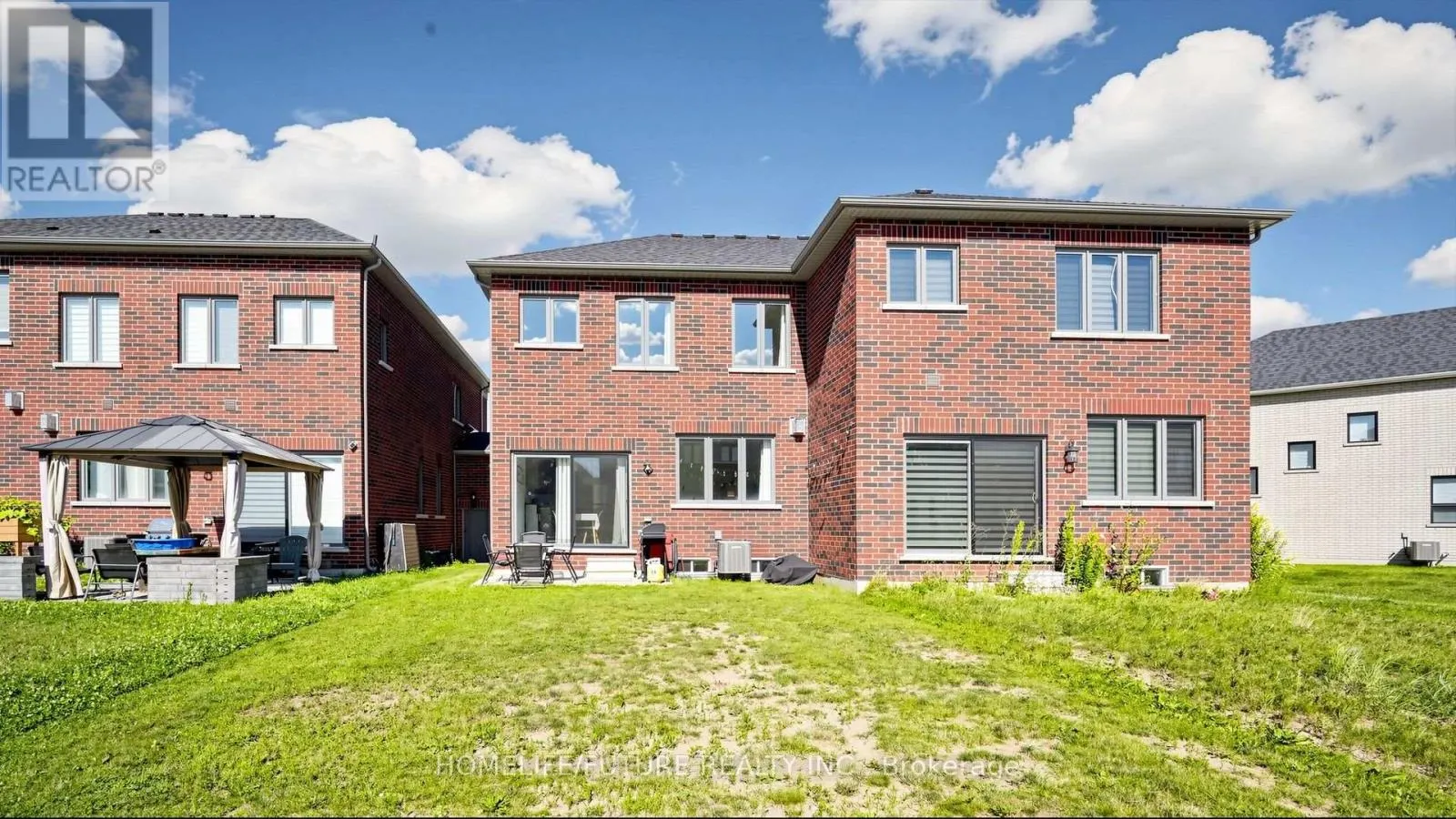 184 HUNTINGFORD TRAIL
