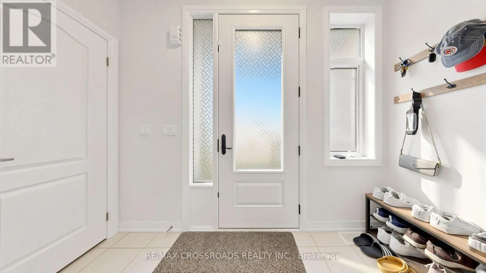 184 HUNTINGFORD TRAIL