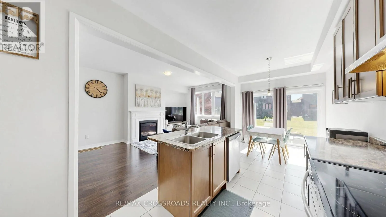 184 HUNTINGFORD TRAIL