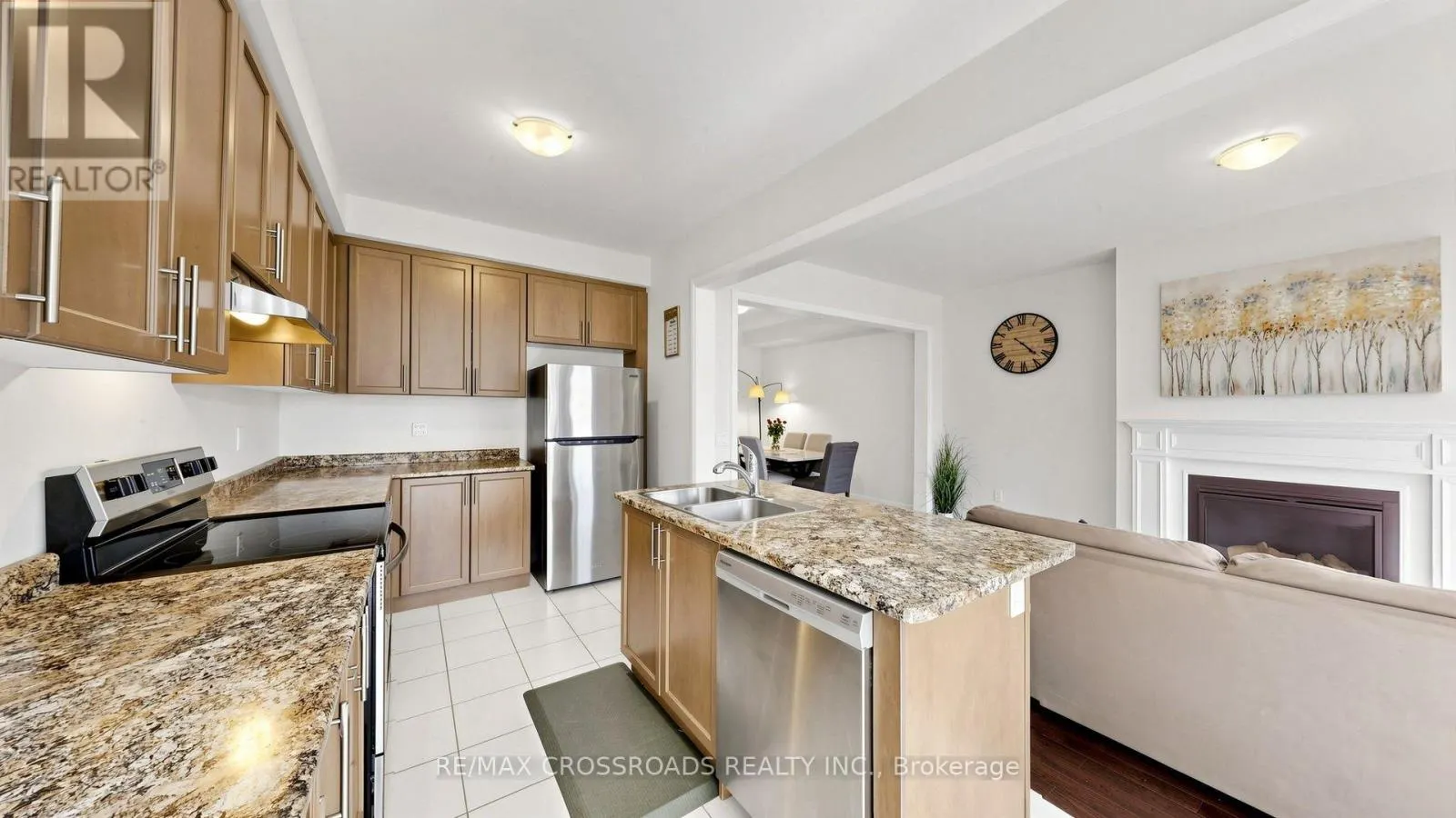 184 HUNTINGFORD TRAIL