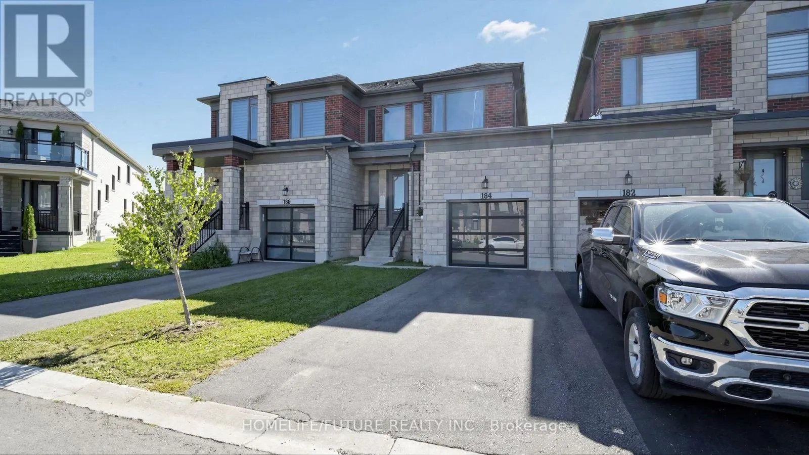 184 HUNTINGFORD TRAIL