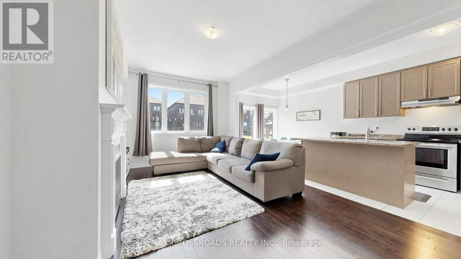 184 HUNTINGFORD TRAIL