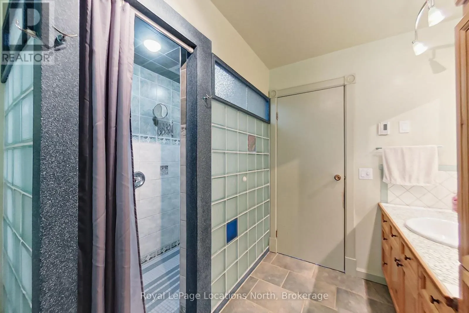826298 MULMUR NOTTAWASAGA TOWNLINE LINE W