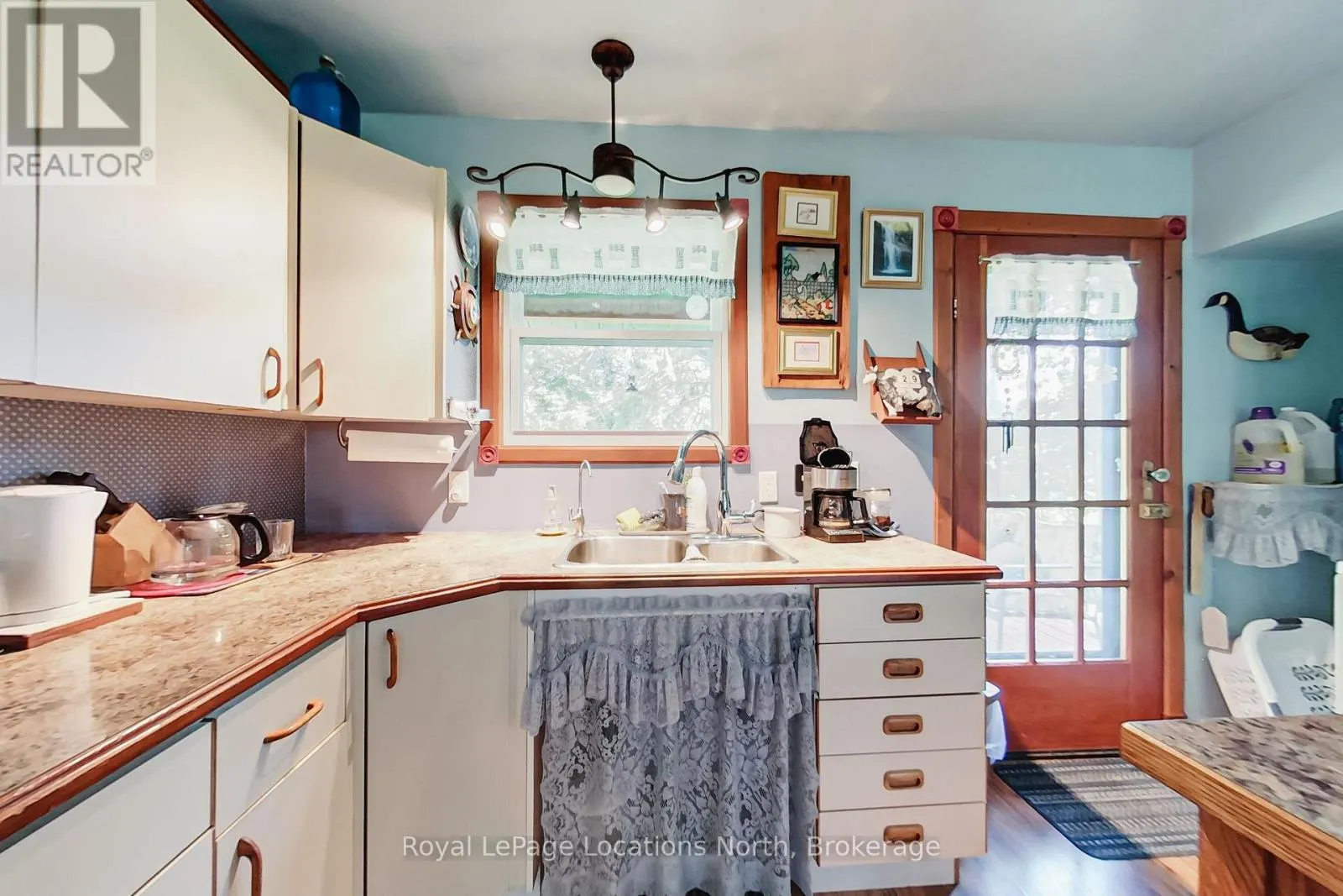 826298 MULMUR NOTTAWASAGA TOWNLINE LINE W