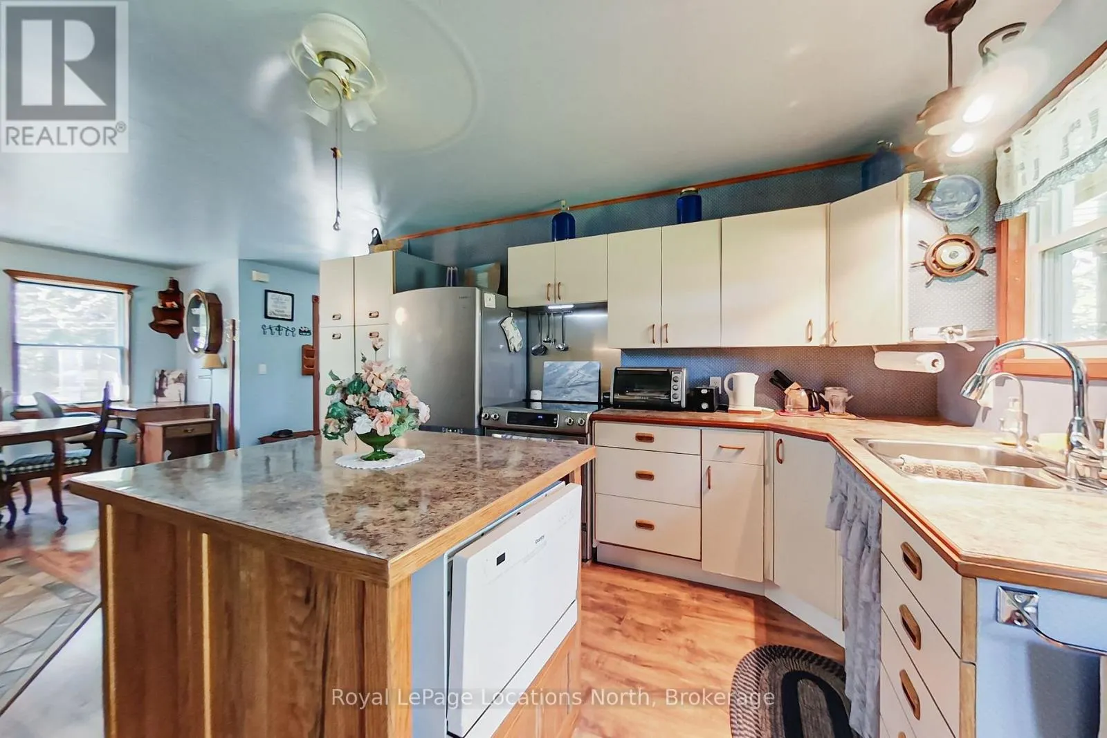826298 MULMUR NOTTAWASAGA TOWNLINE LINE W