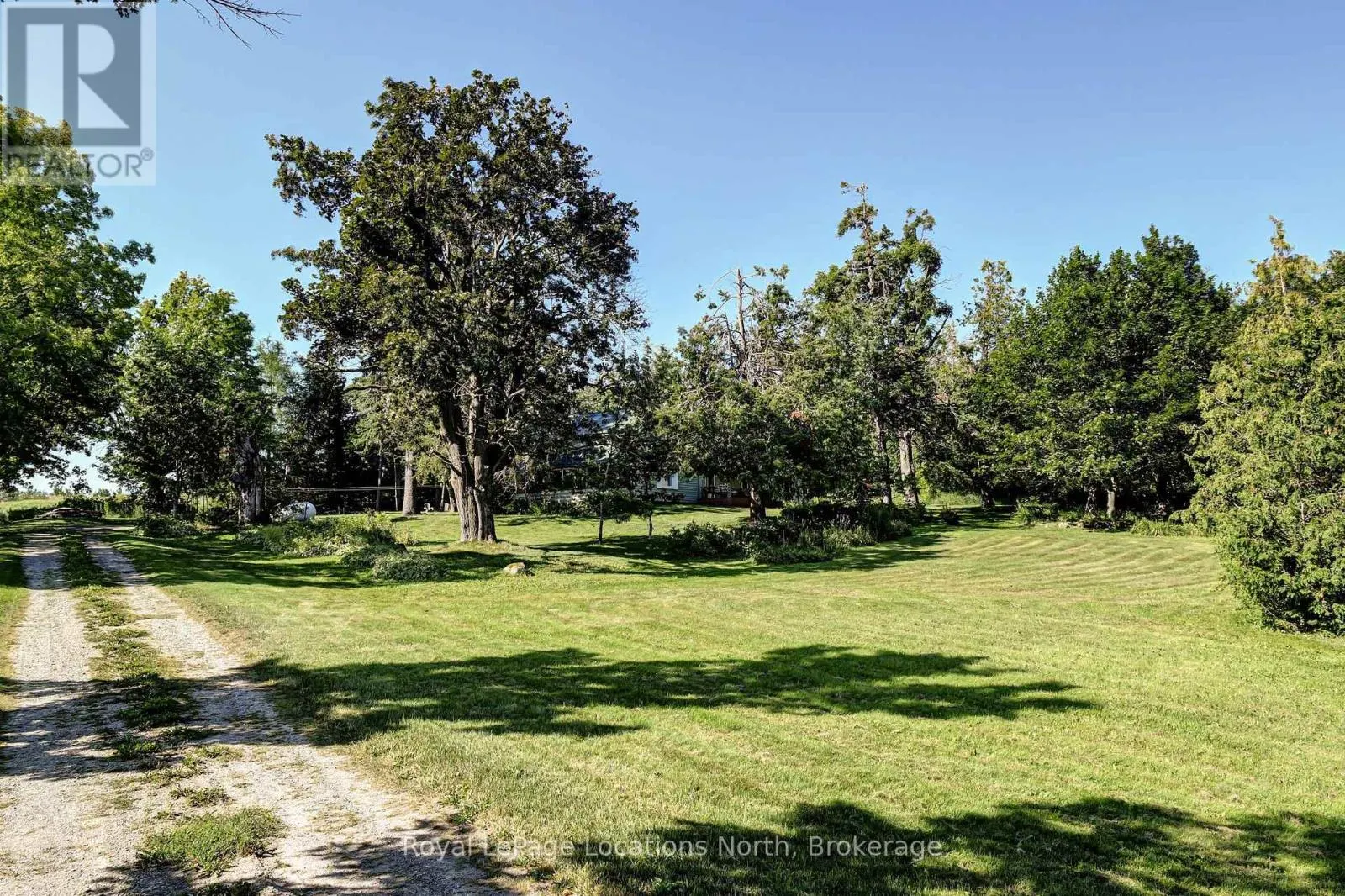 826298 MULMUR NOTTAWASAGA TOWNLINE LINE W