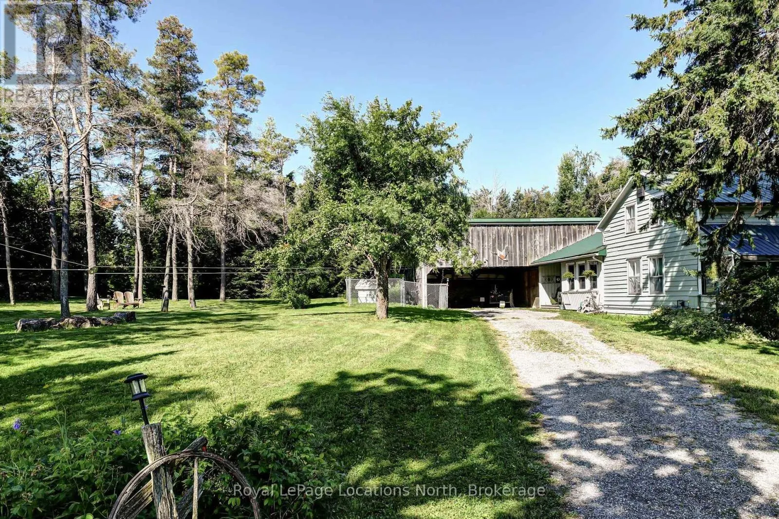 826298 MULMUR NOTTAWASAGA TOWNLINE LINE W