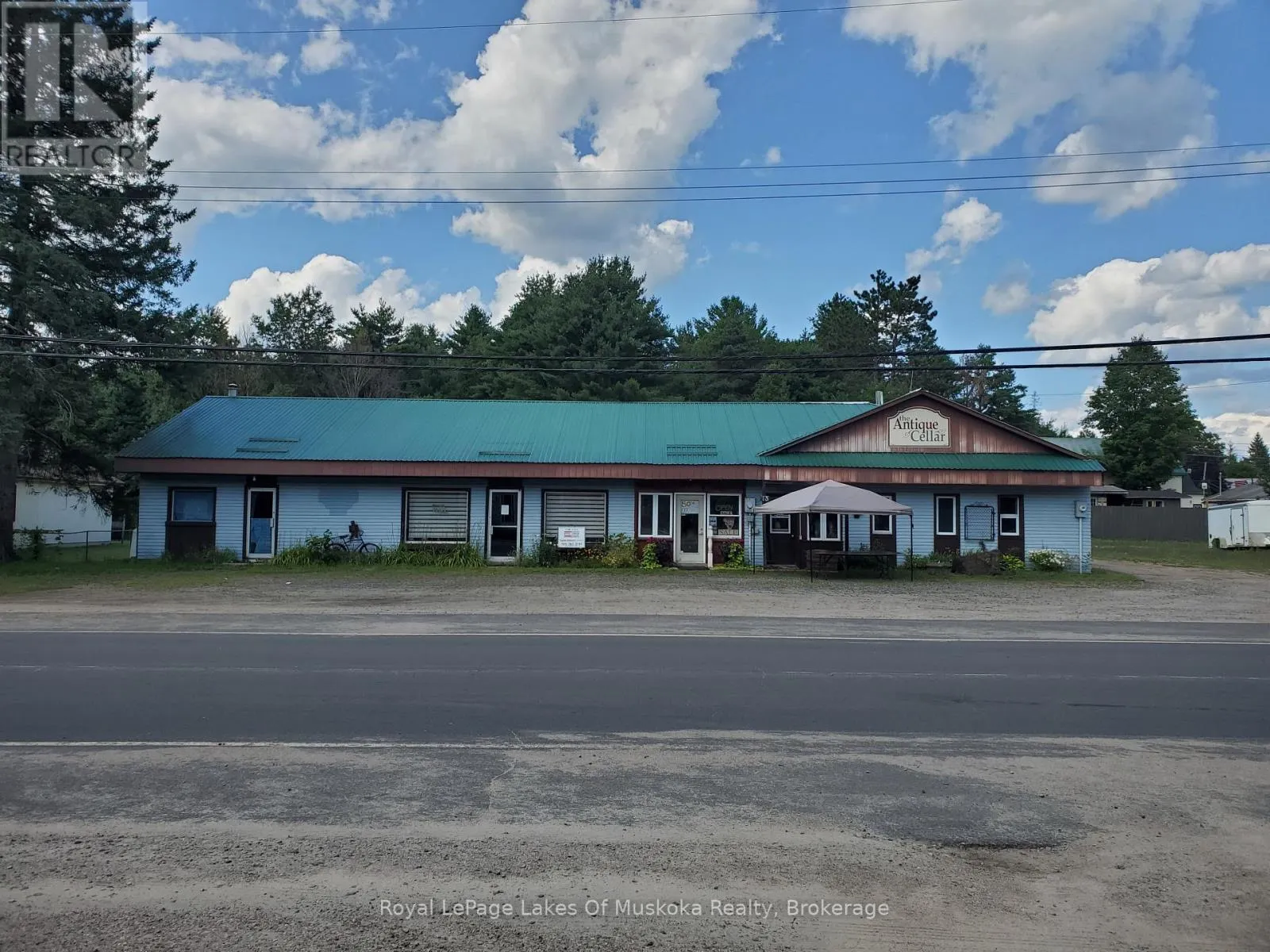 3 LENA STREET