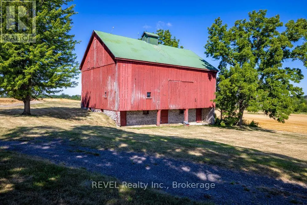 2277 RIDGEMOUNT ROAD