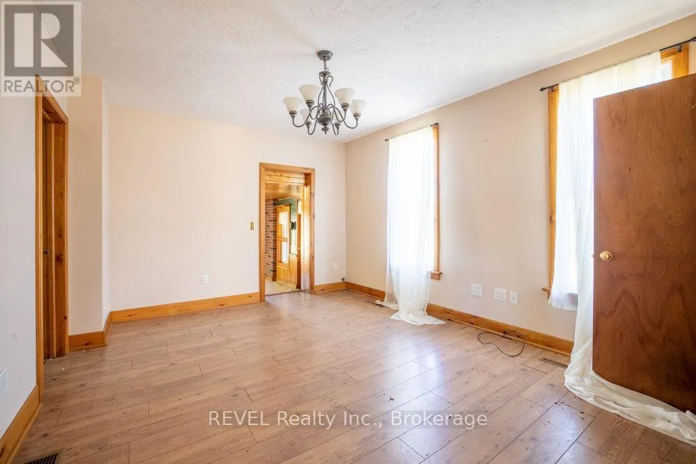 2277 RIDGEMOUNT ROAD