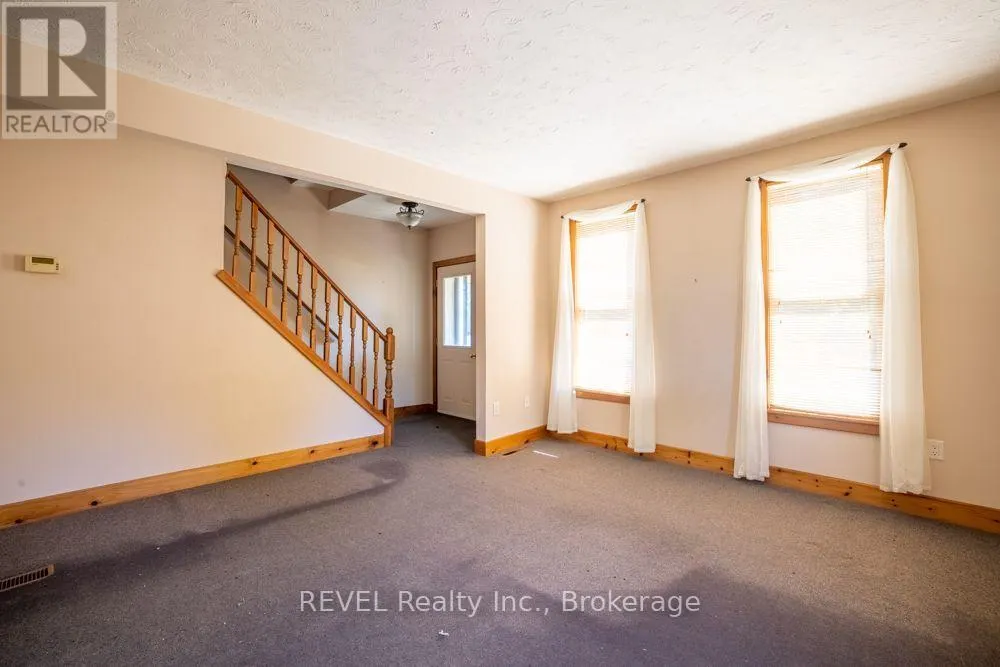 2277 RIDGEMOUNT ROAD