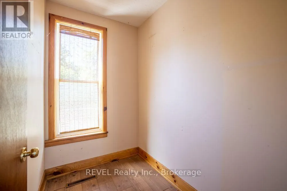 2277 RIDGEMOUNT ROAD
