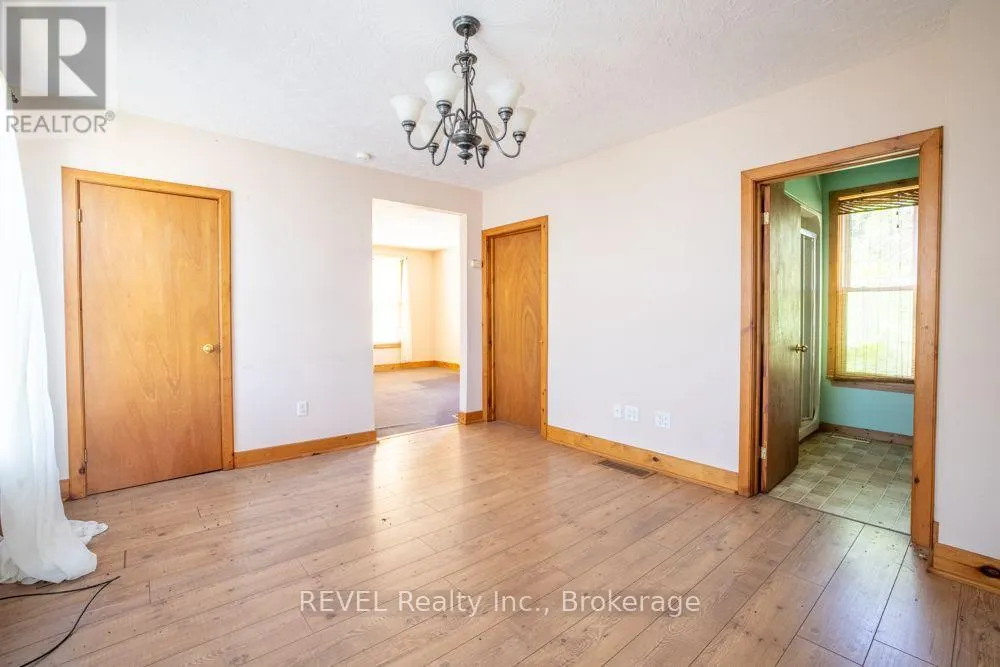 2277 RIDGEMOUNT ROAD