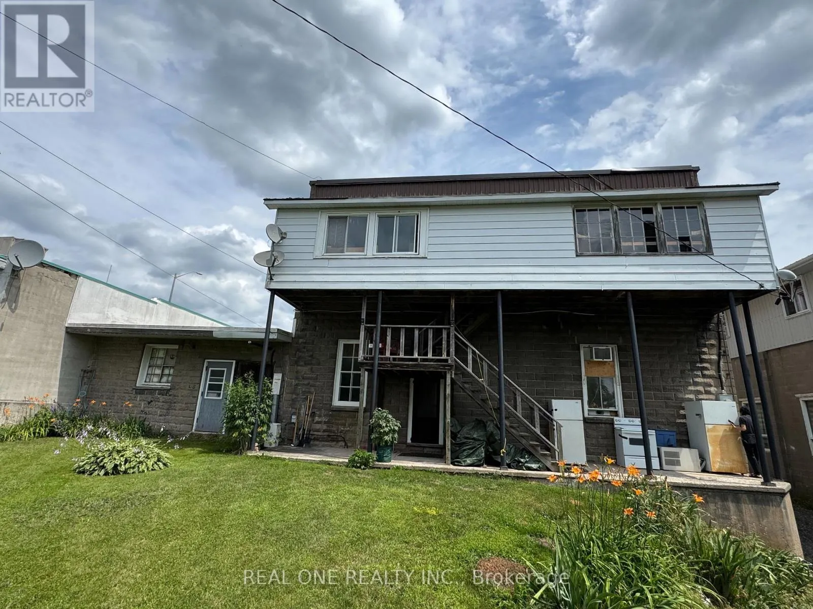 185 ONTARIO STREET