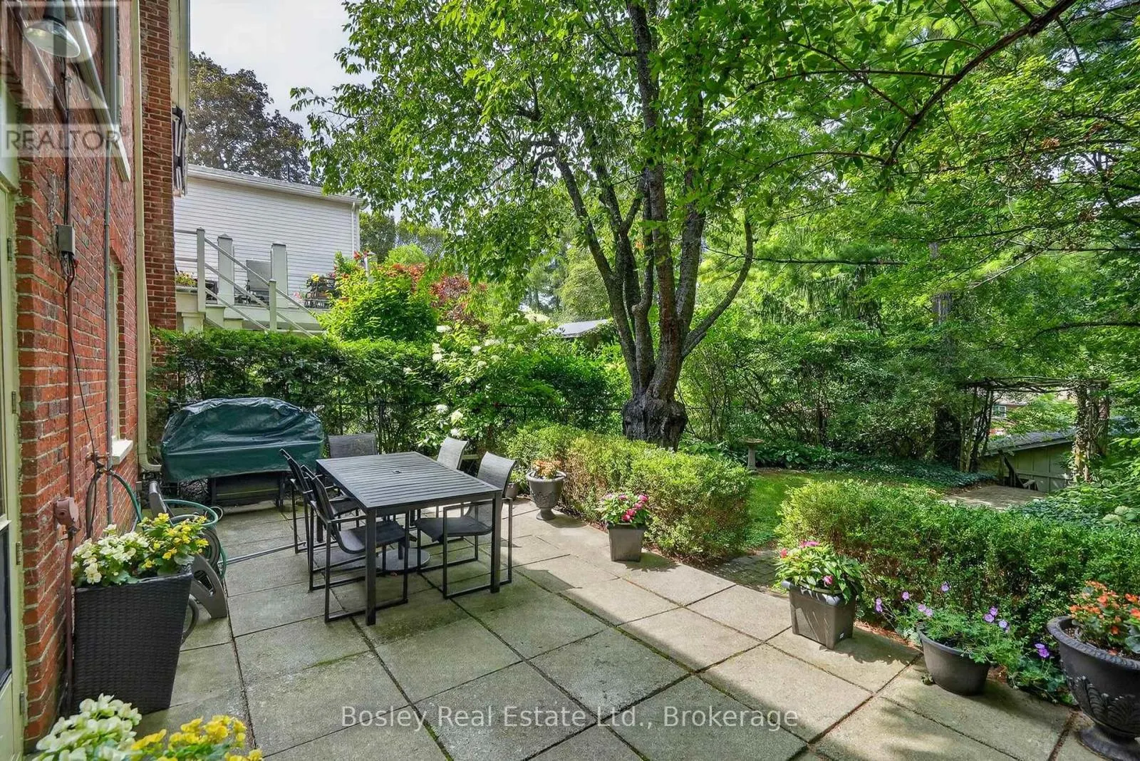 4 BALDWIN STREET