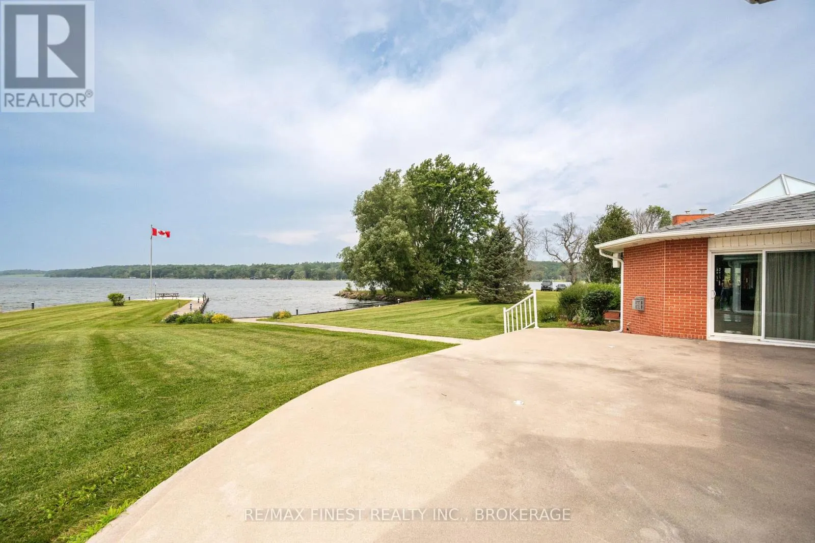 32 HOWE ISLAND DRIVE