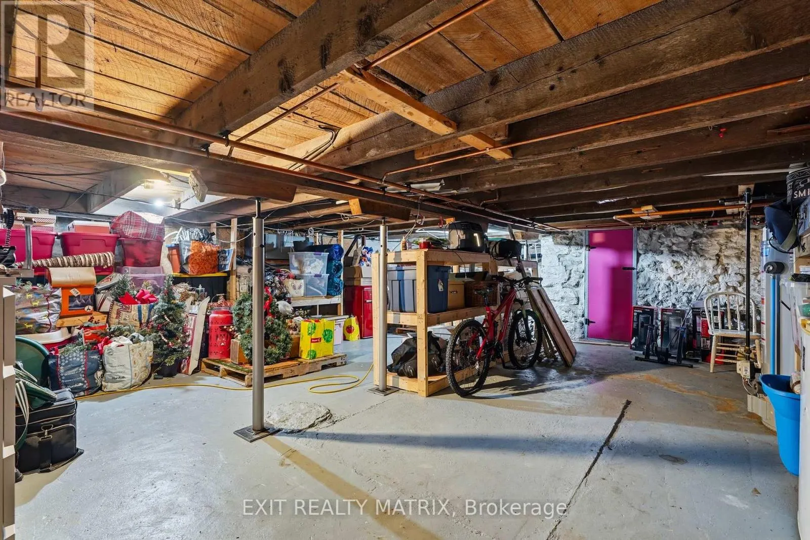89 GROUT STREET