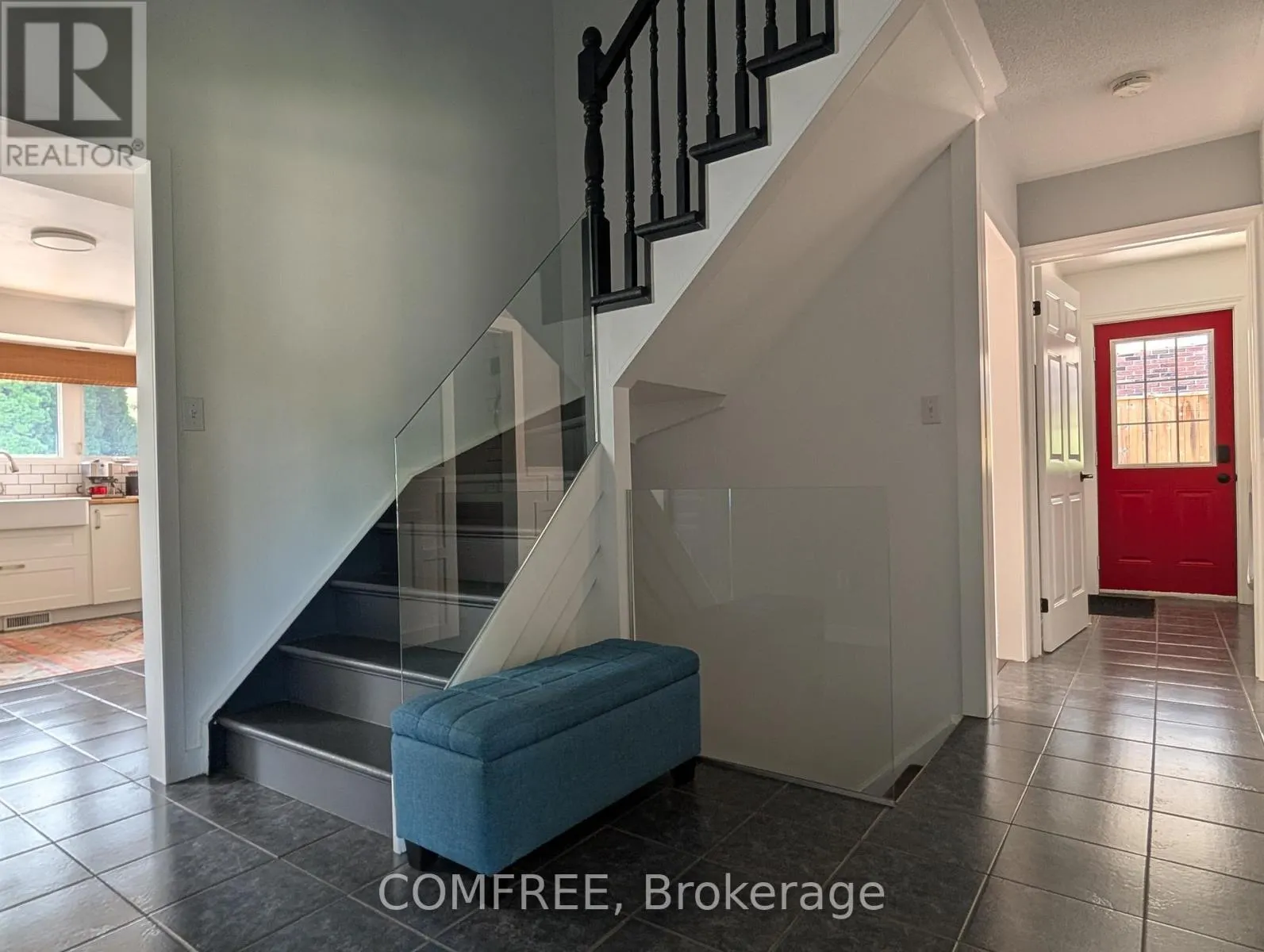 12 MILLBRIDGE CRESCENT