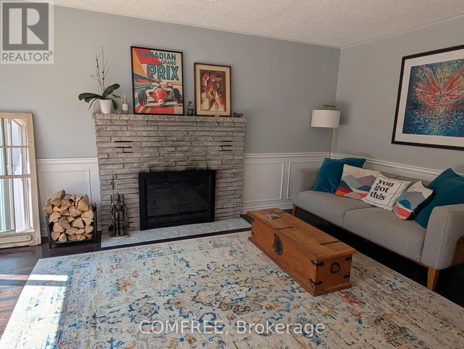 12 MILLBRIDGE CRESCENT